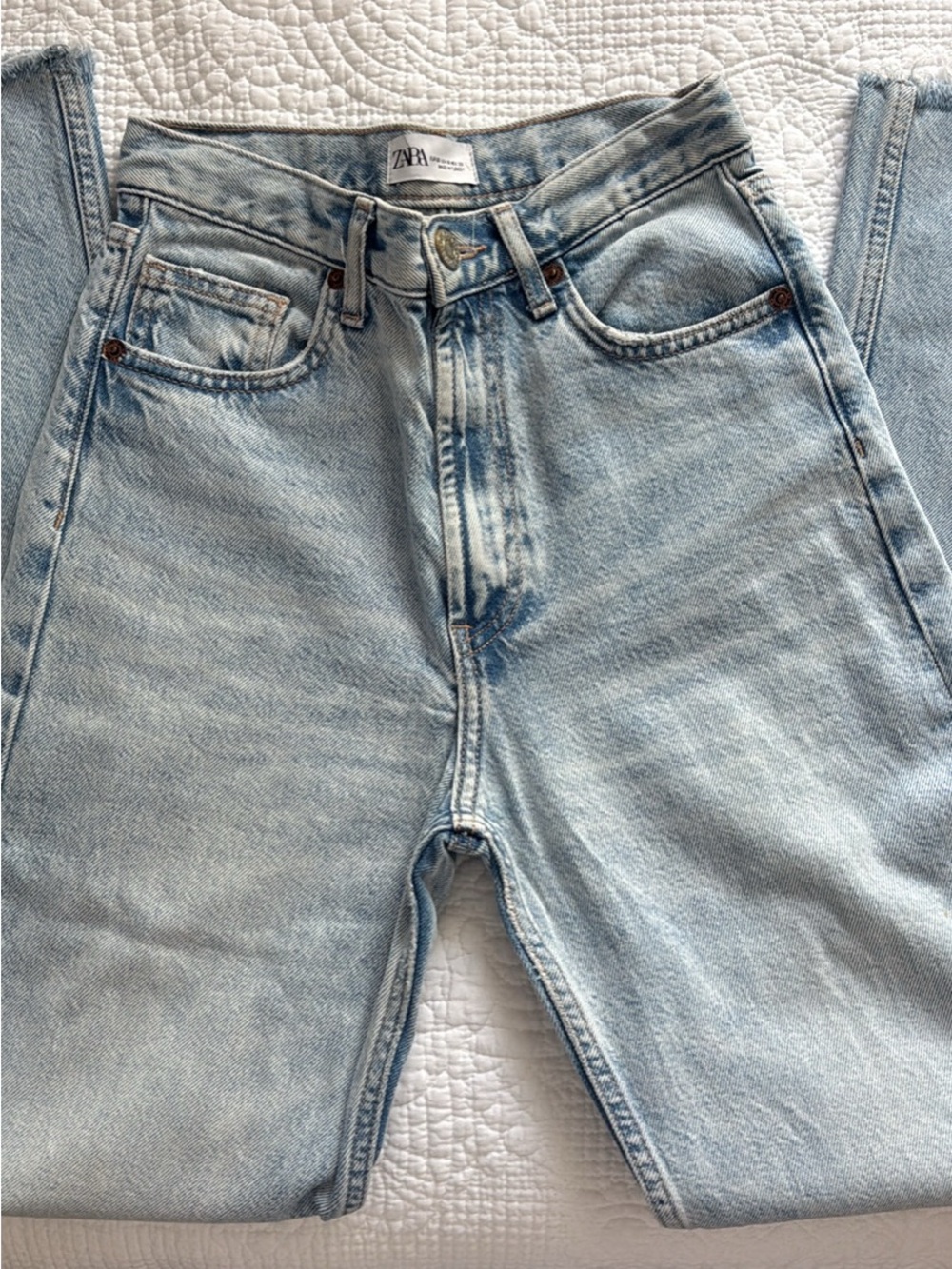 Zara Light Blue Relaxed Women’s Jeans